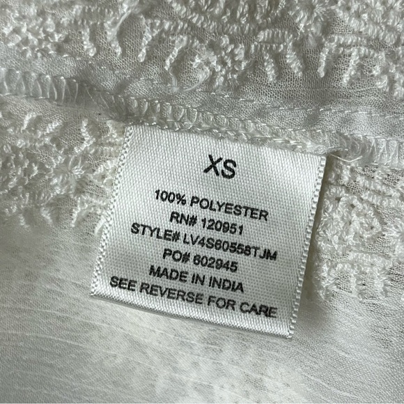 Olive + Oak Sheer White Embroidered Blouse Women’s XS Romantic Boho Chic - Picture 8 of 11